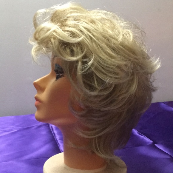 Vintage Paula Young Rebecca Wig main image 4